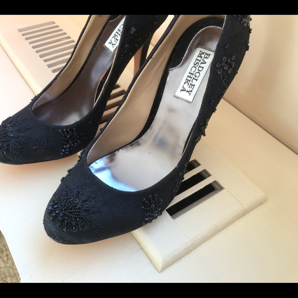 Gorgeous beaded evening shoes.